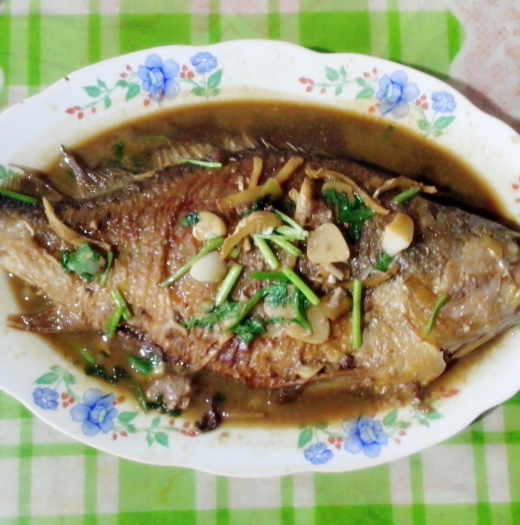 红烧黄鱼—鱼皮不破的小窍门