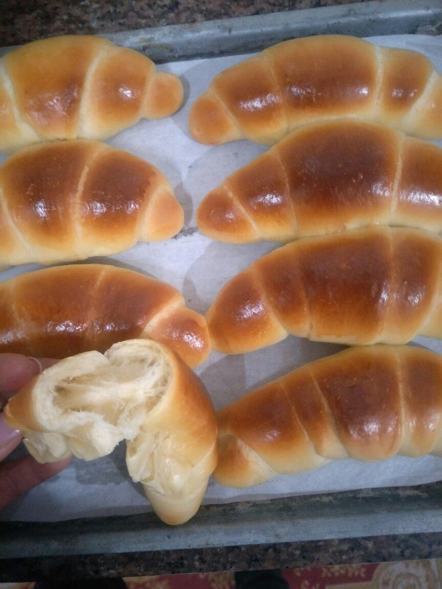 手揉小小牛角包🥐（牛奶面包配方）