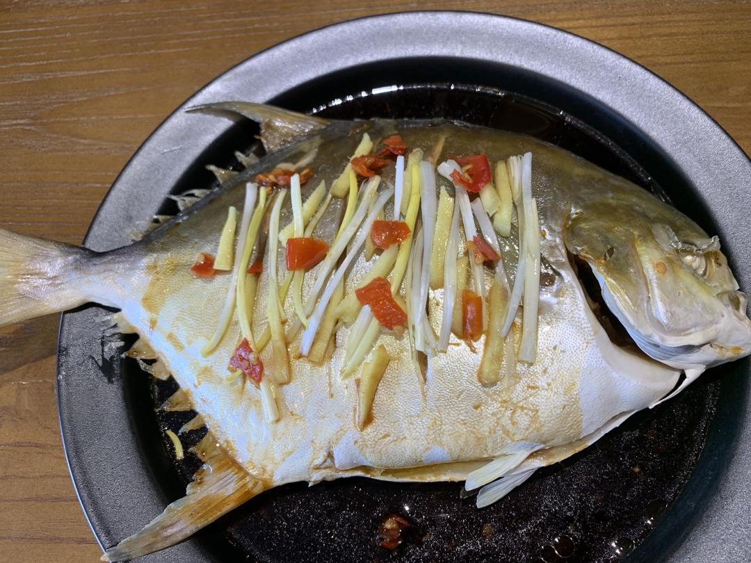 清蒸鲈鱼（蒸箱版）