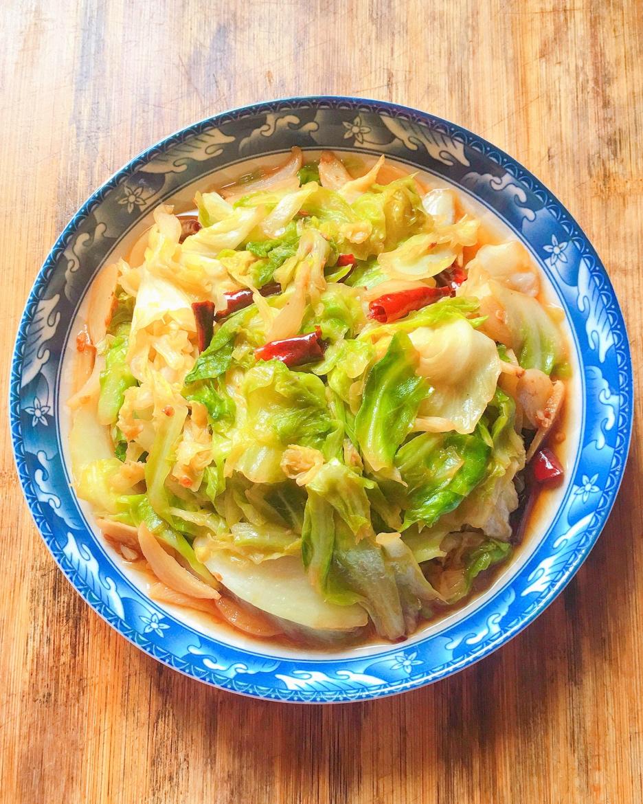 厨师长教你：“手撕包菜”的家常做法,简单又不失美味