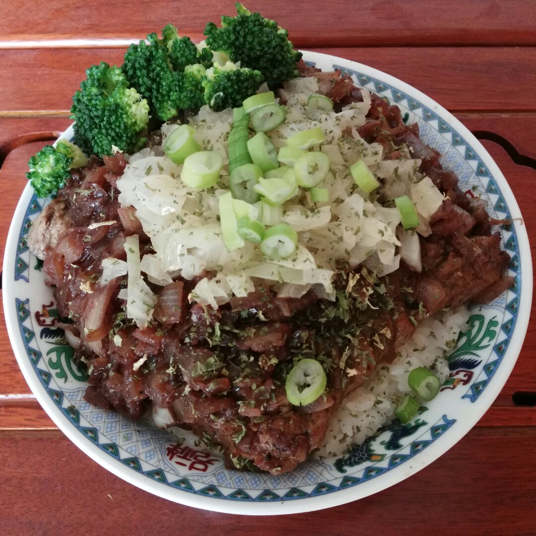 转瞬成空做的食戟之灵-- 夏里亚宾牛排盖饭