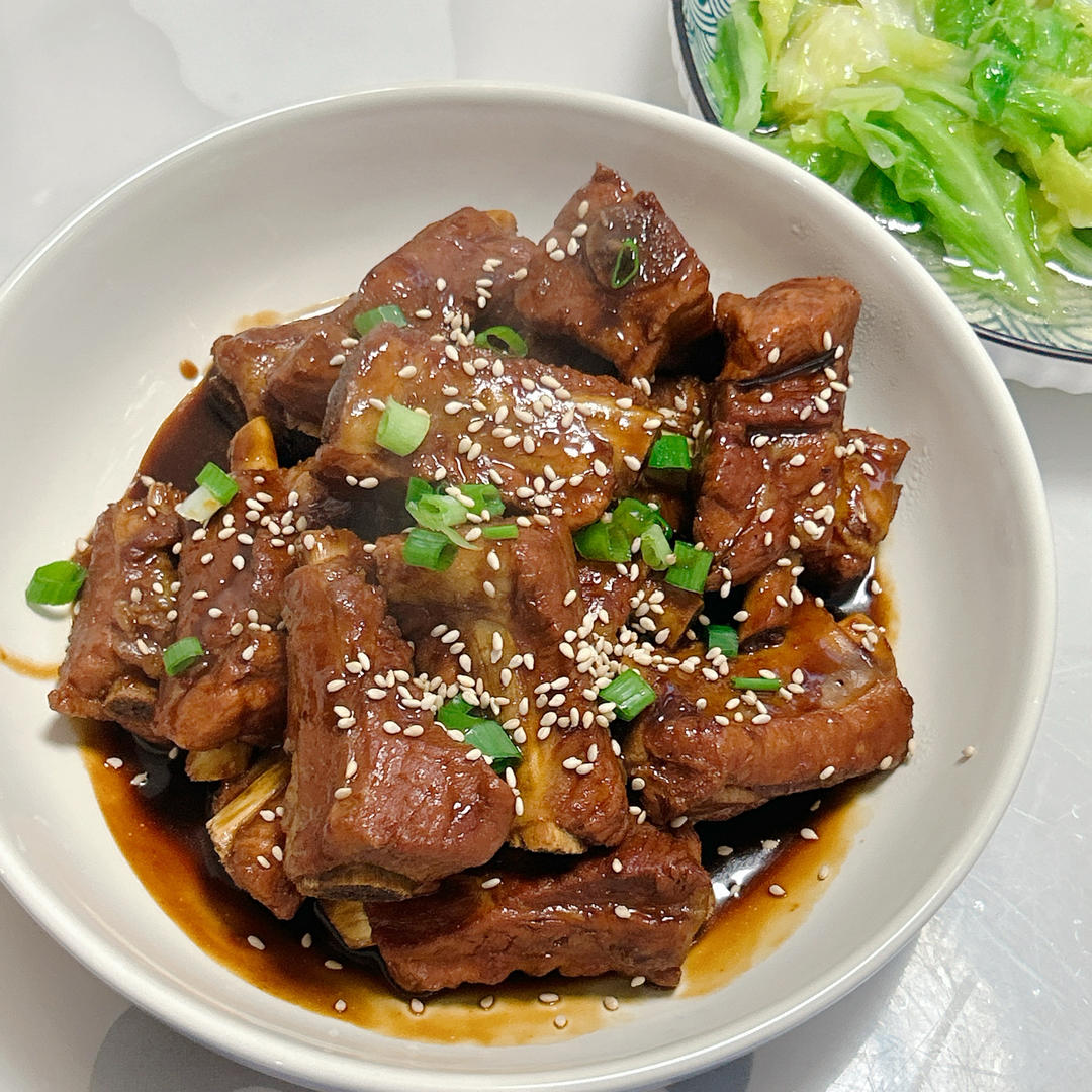 红烧排骨｜酱香浓郁