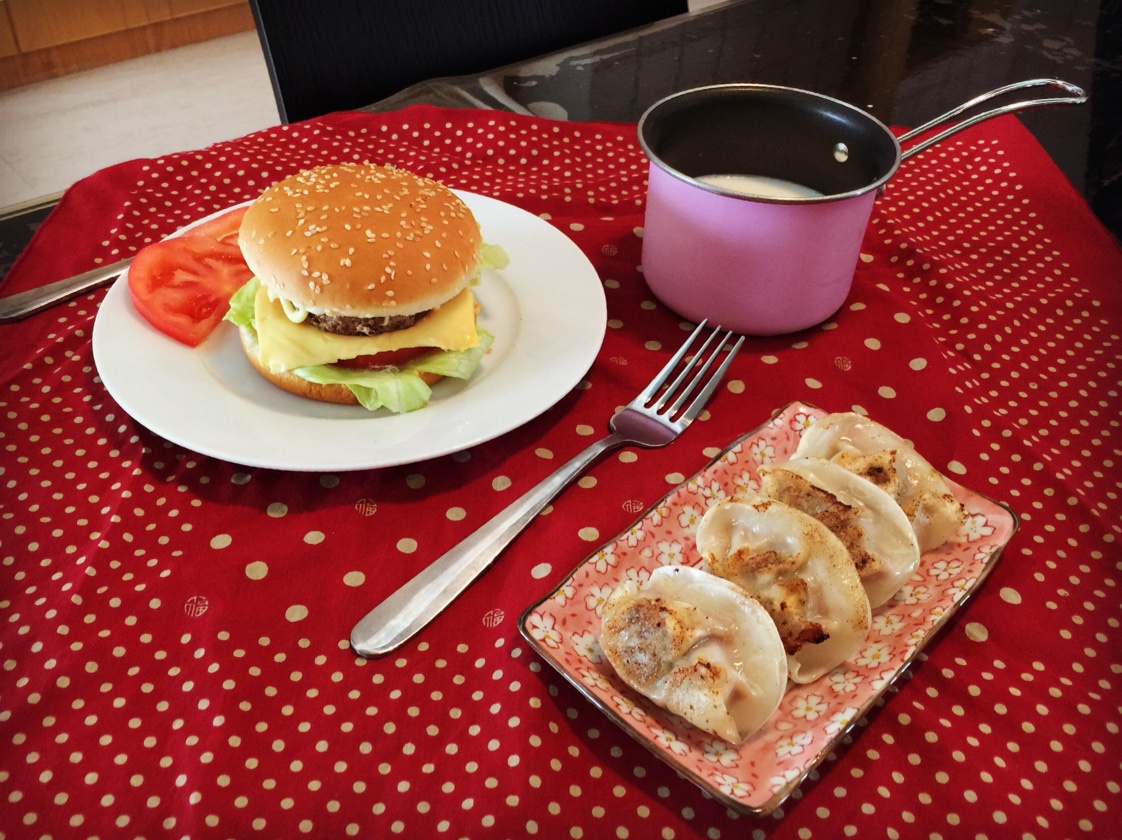 牛肉汉堡