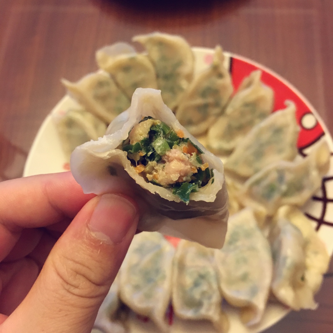 猪肉韭菜饺子