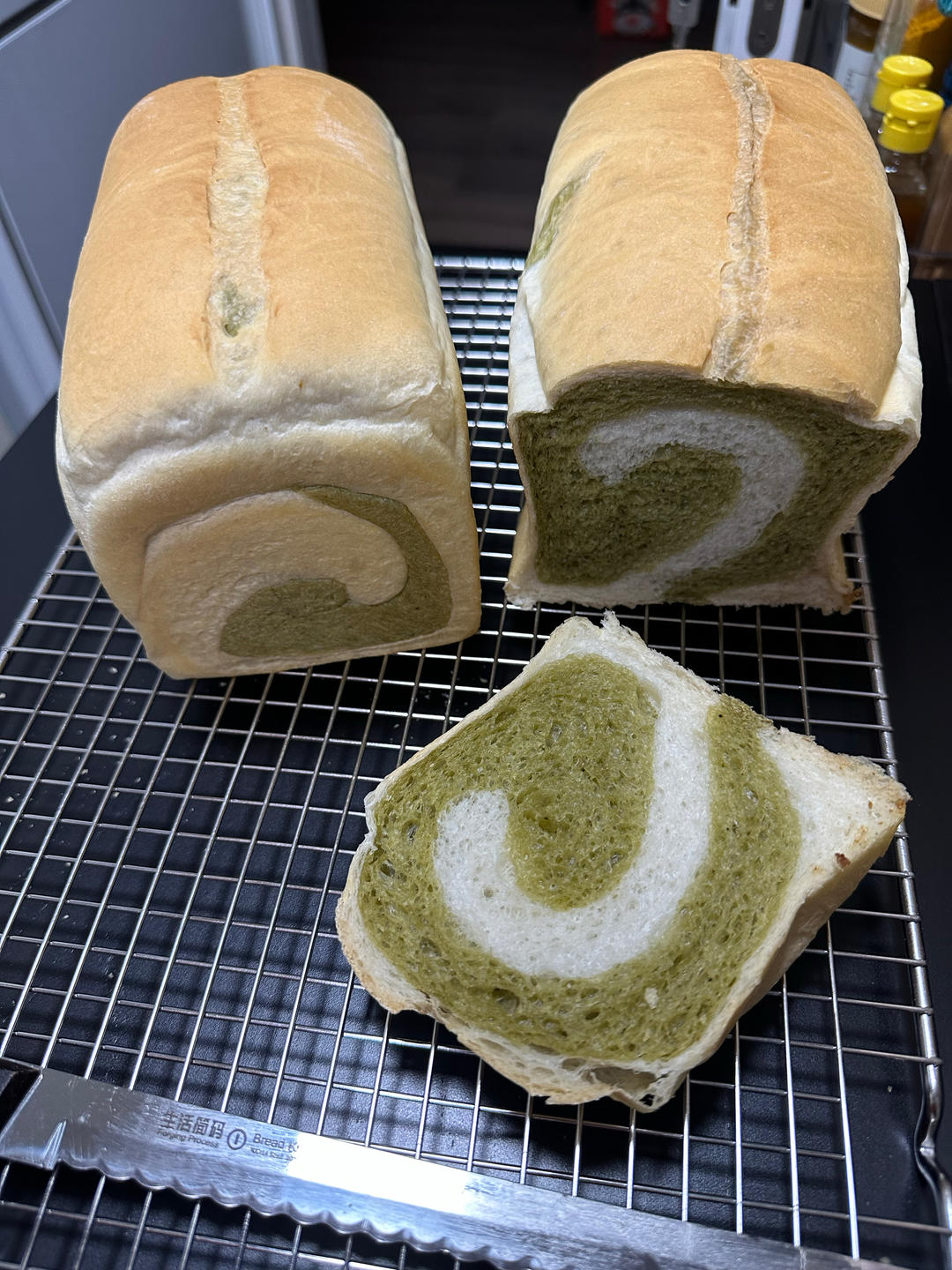 抹茶双色吐司