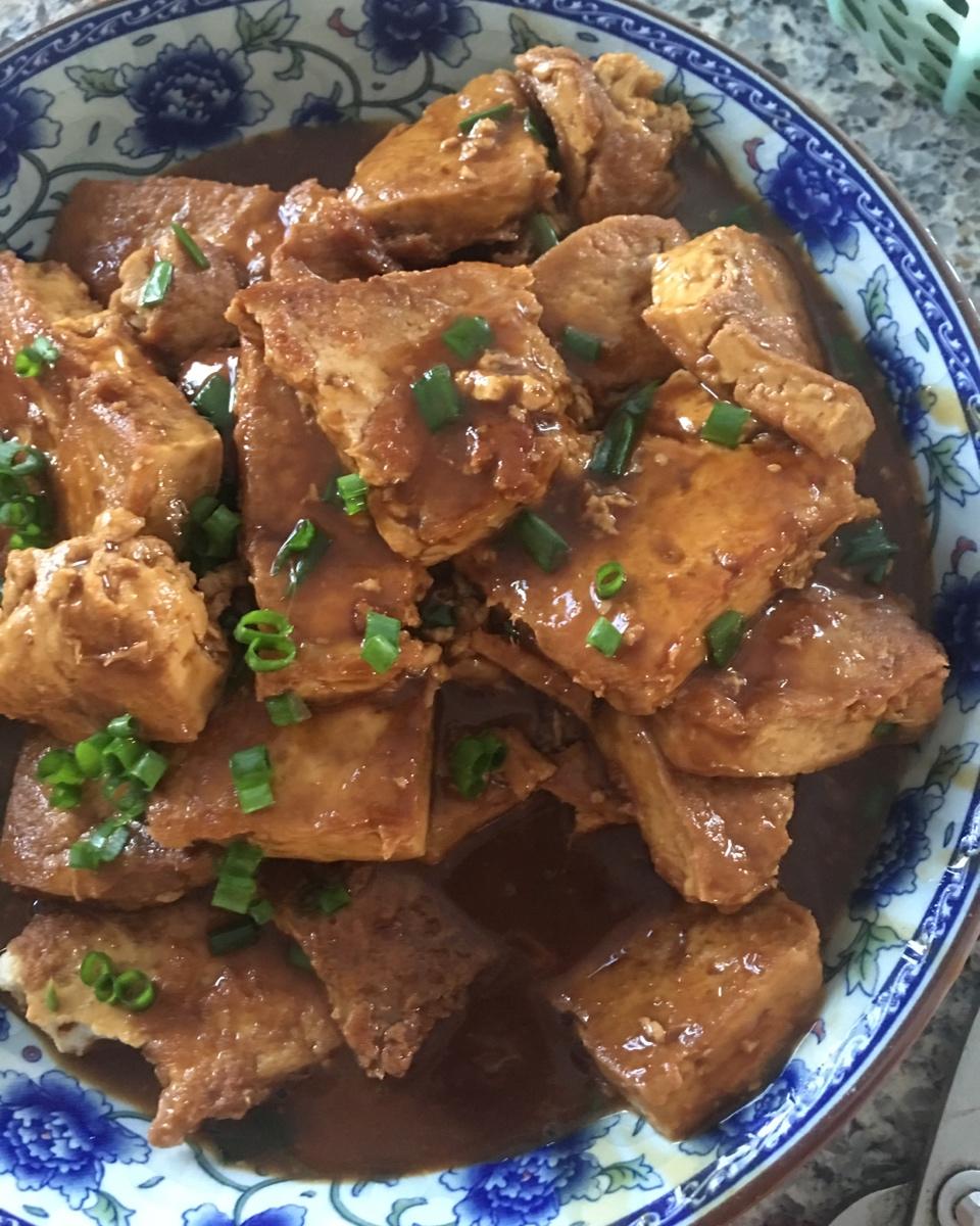 豆腐这样做比大鱼大肉都好吃，简单易做又下饭