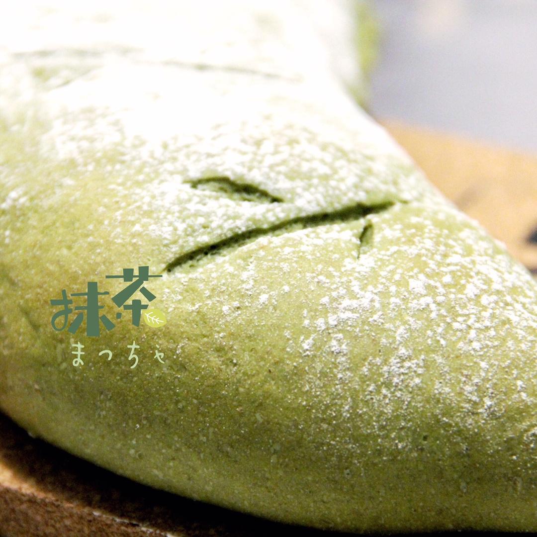 抹茶麻薯红豆软欧包