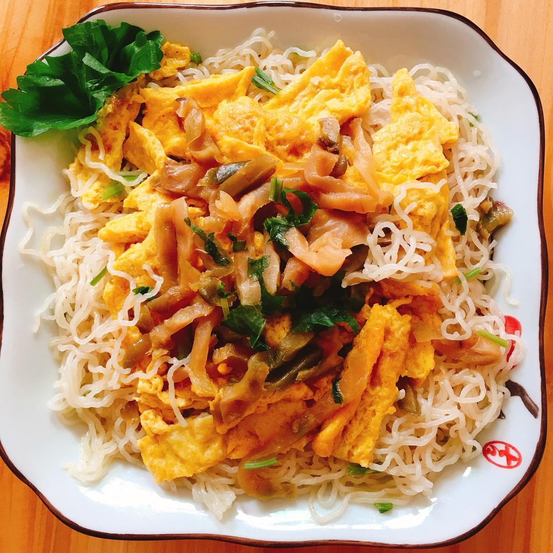 小葱_wmry做的肉酱蒸米粉