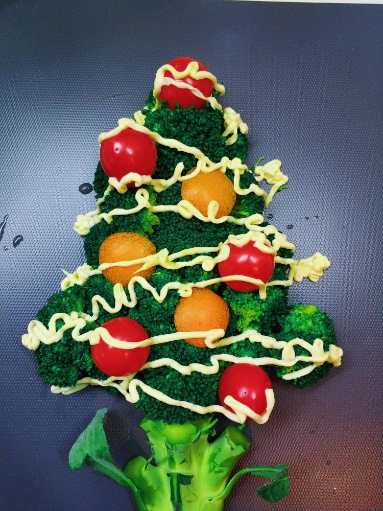 圣诞树沙拉🥗🎄的做法