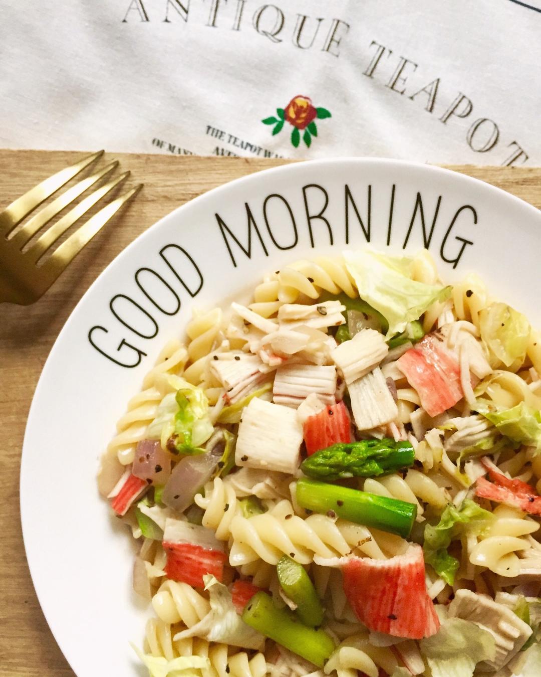 蟹肉棒芦笋意面的做法