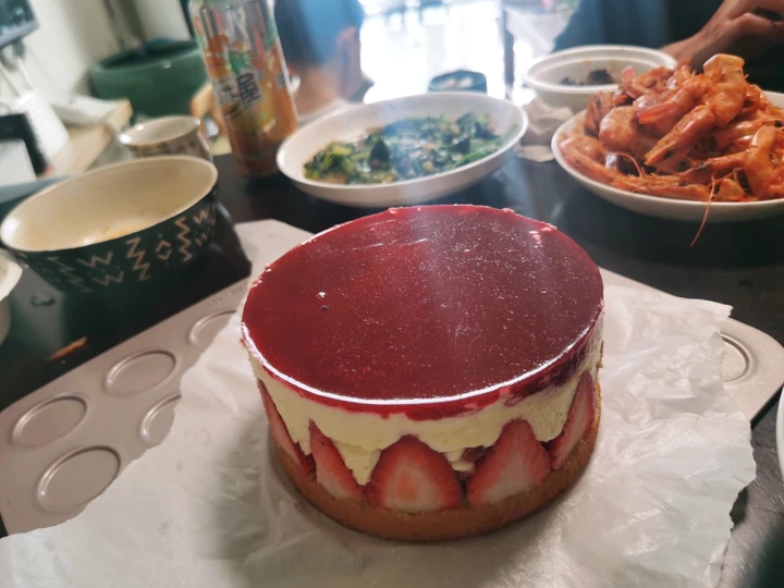 法式草莓蛋糕 fraisier 慕斯林奶油应用之一