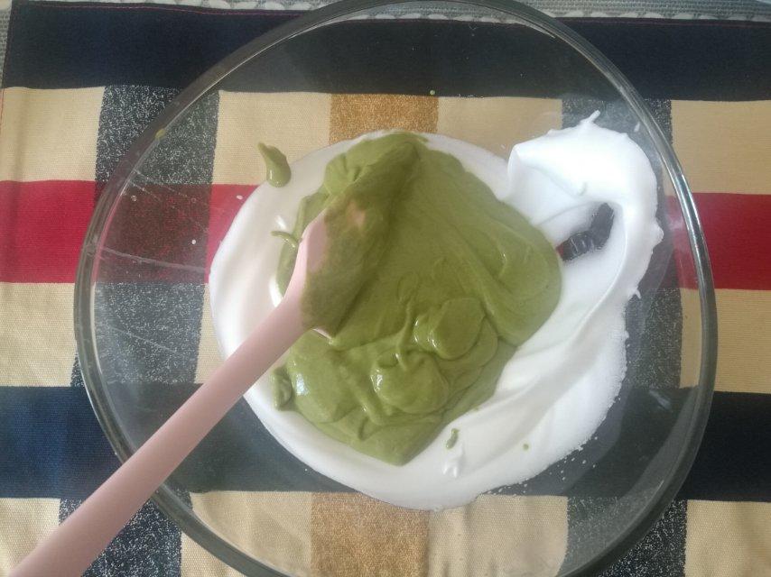抹茶雪崩爆浆蛋糕