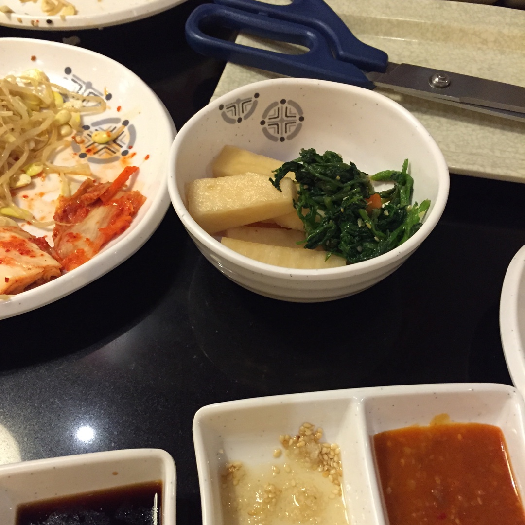 外食--品尝一切美味