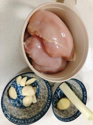 鸡胸肉腌制方法（低脂减肥）的做法 步骤1