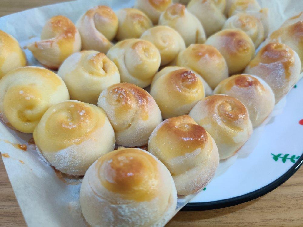 脆底蜂蜜小面包