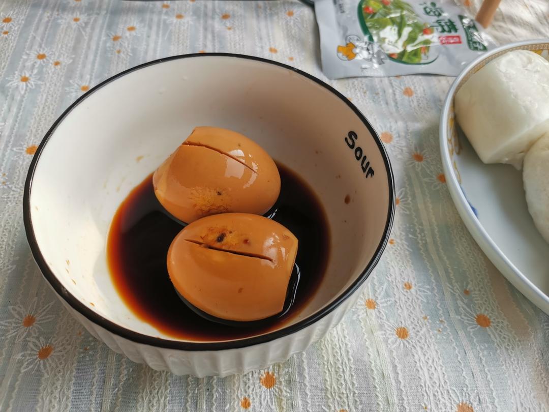 家常卤蛋，最简单的用料，味道超棒