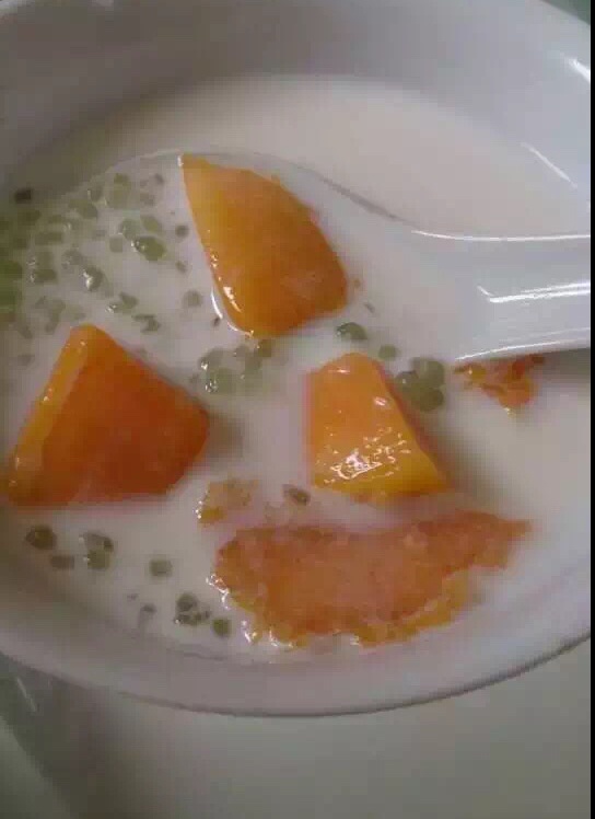 芒果椰汁西米露