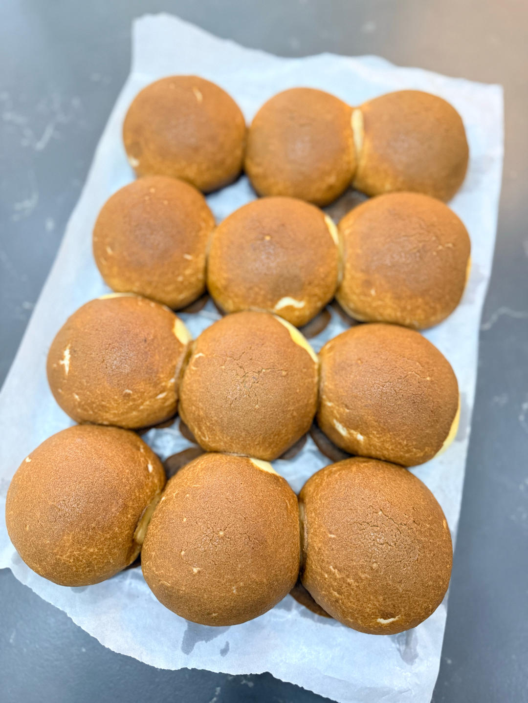 帕帕罗蒂2.0，口感味道升级的奶盐酥皮咖啡面包