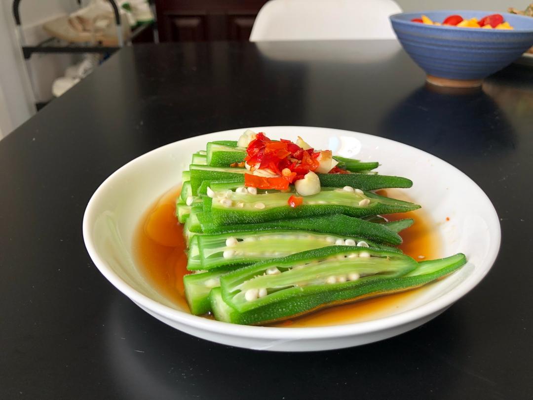 家常菜～蒜香秋葵