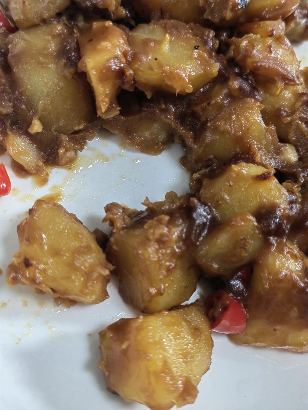 🔥巨下饭，软糯入味！比肉还好吃的红烧土豆