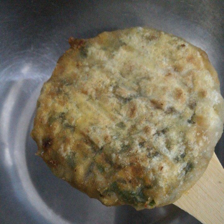 皮薄馅大～韭菜鸡蛋饼