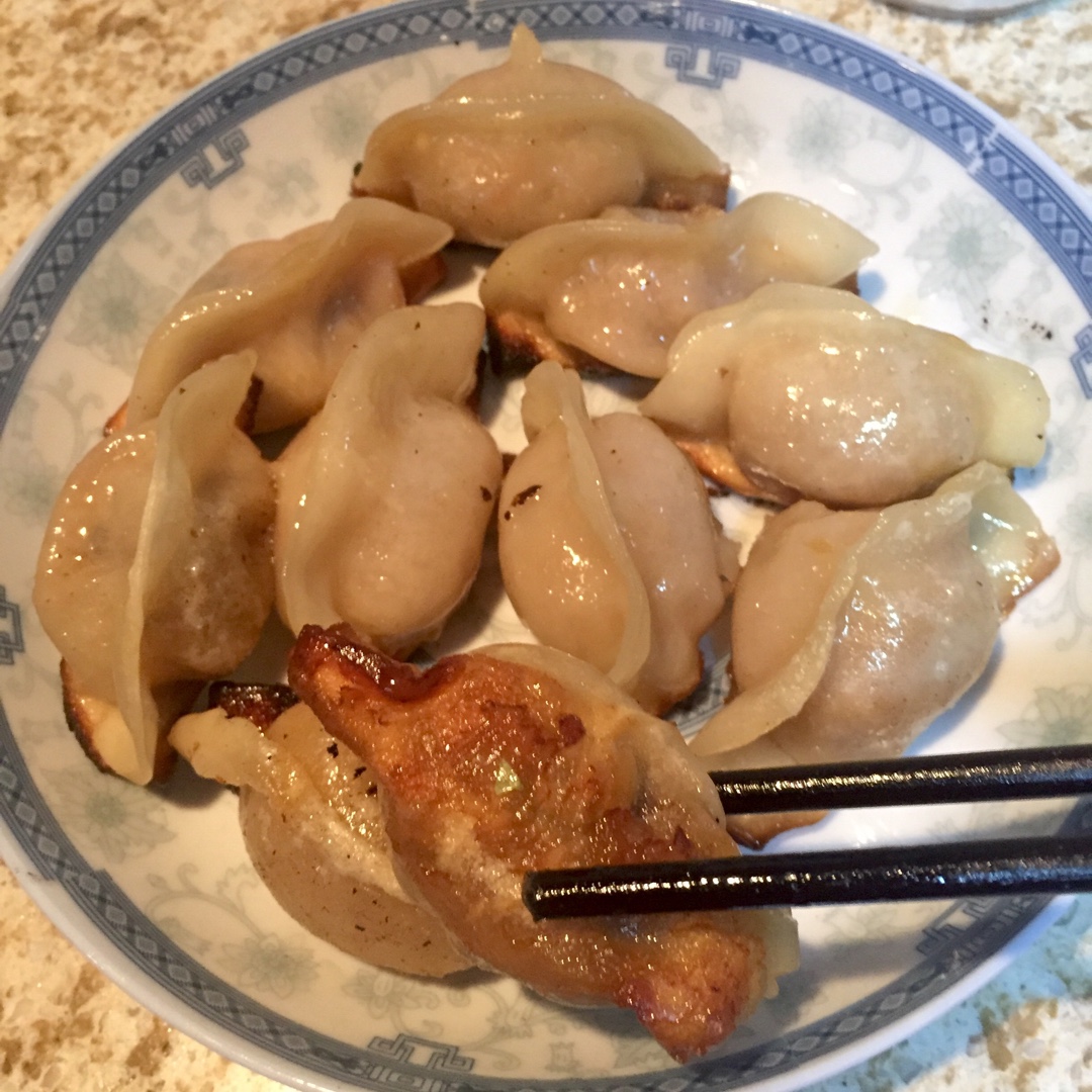 脆底煎饺