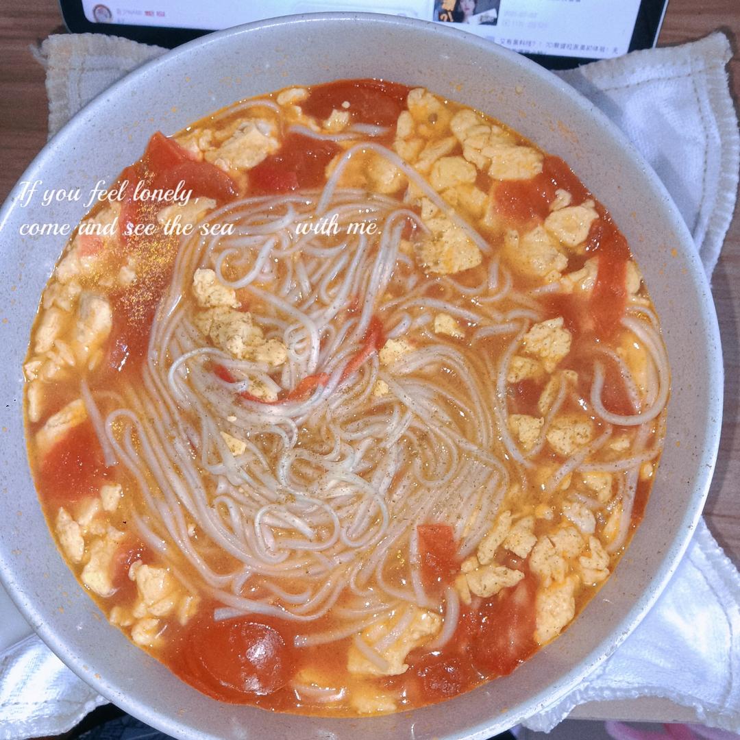 恨不得抱着锅舔的番茄鸡蛋面