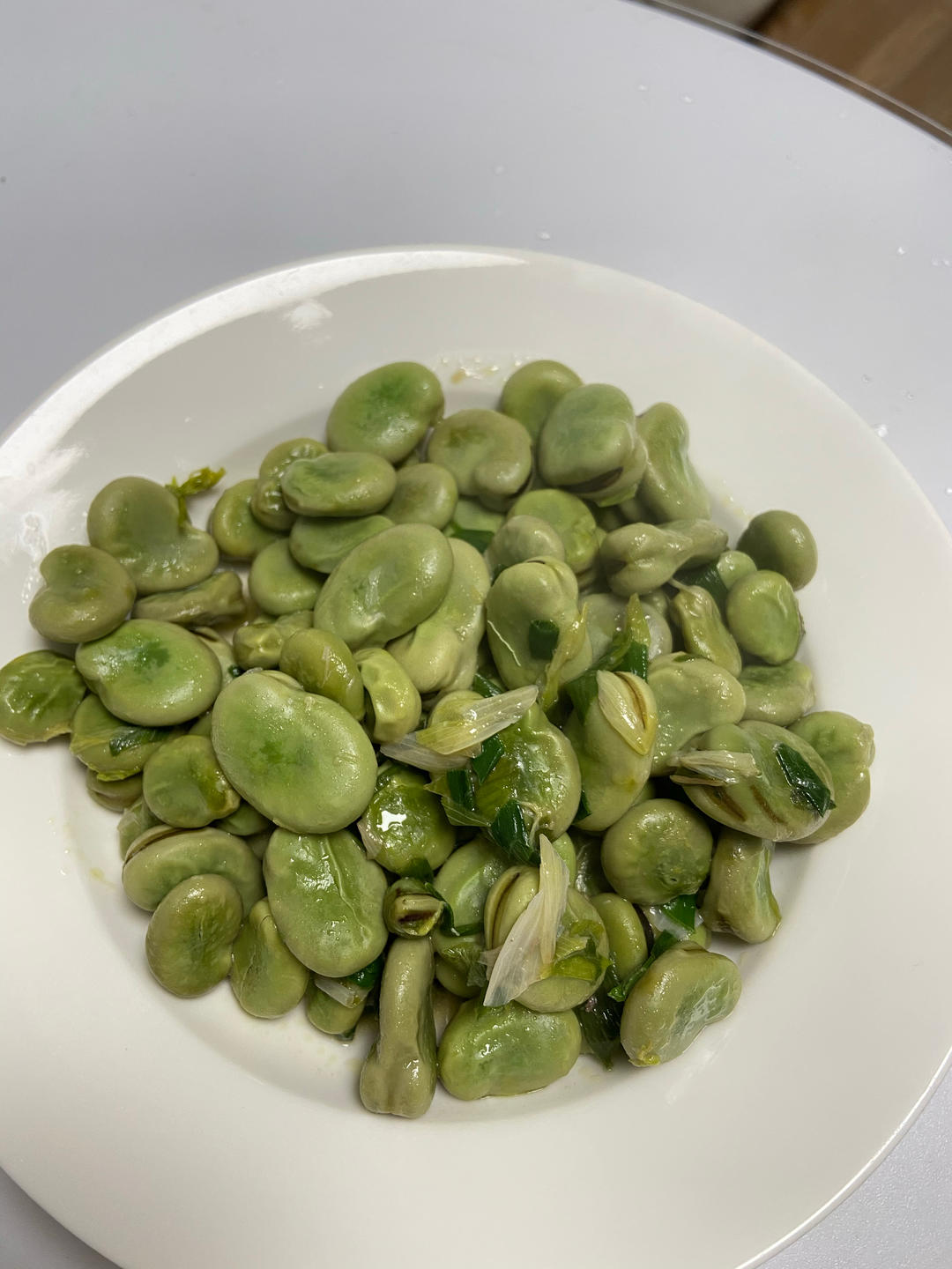 无比鲜美的葱油蚕豆