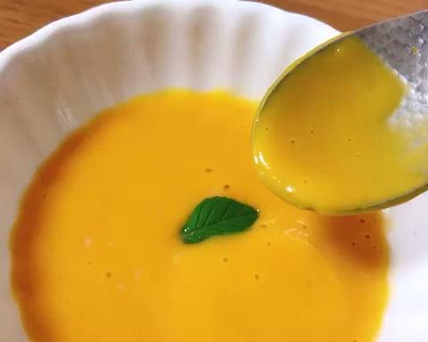 健康简单牛奶南瓜甜品