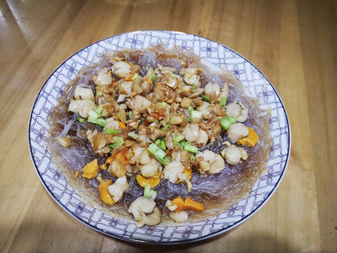 蒜蓉扇贝肉蒸粉丝