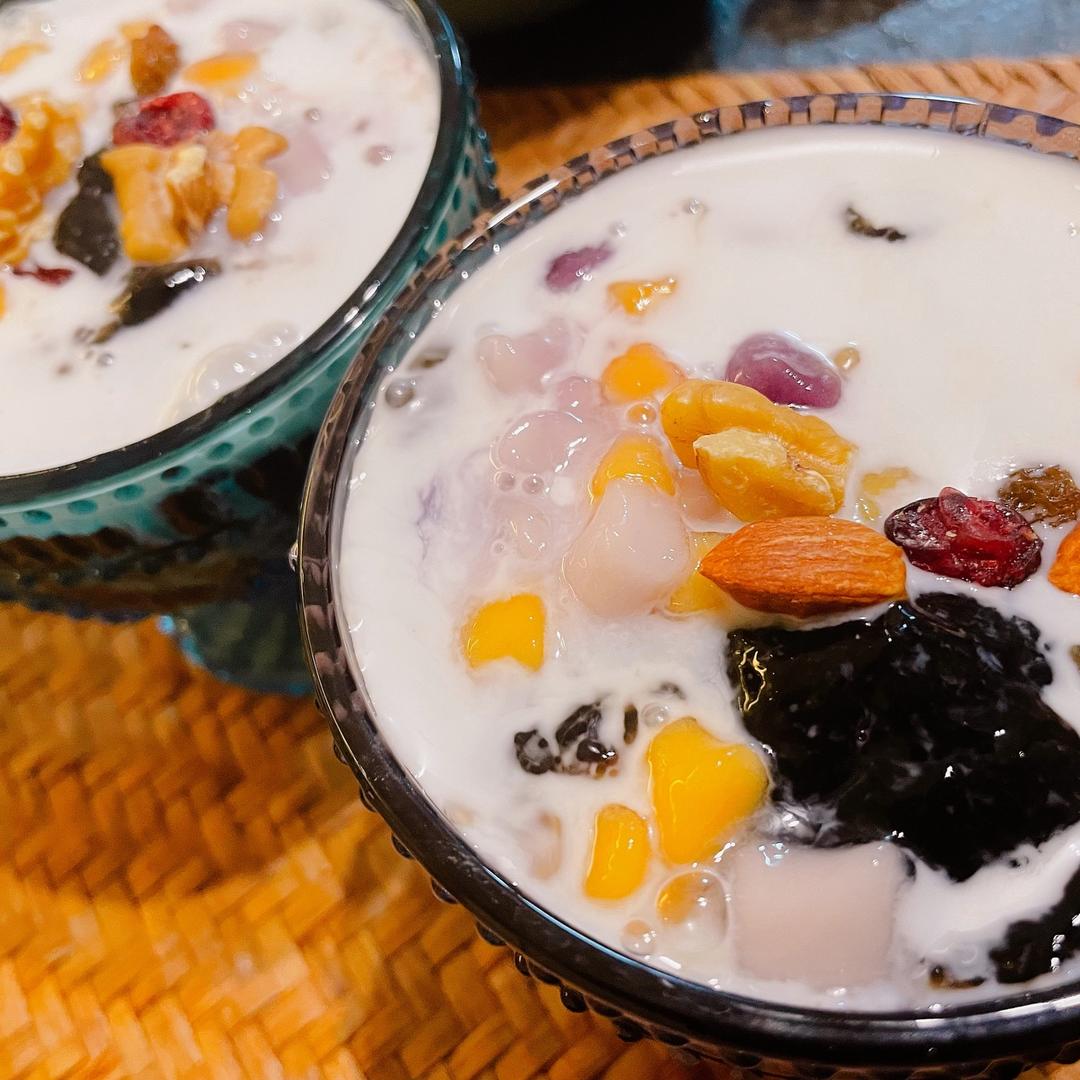 自制饮品:坚果芋圆烧仙草(夏日饮品)的做法