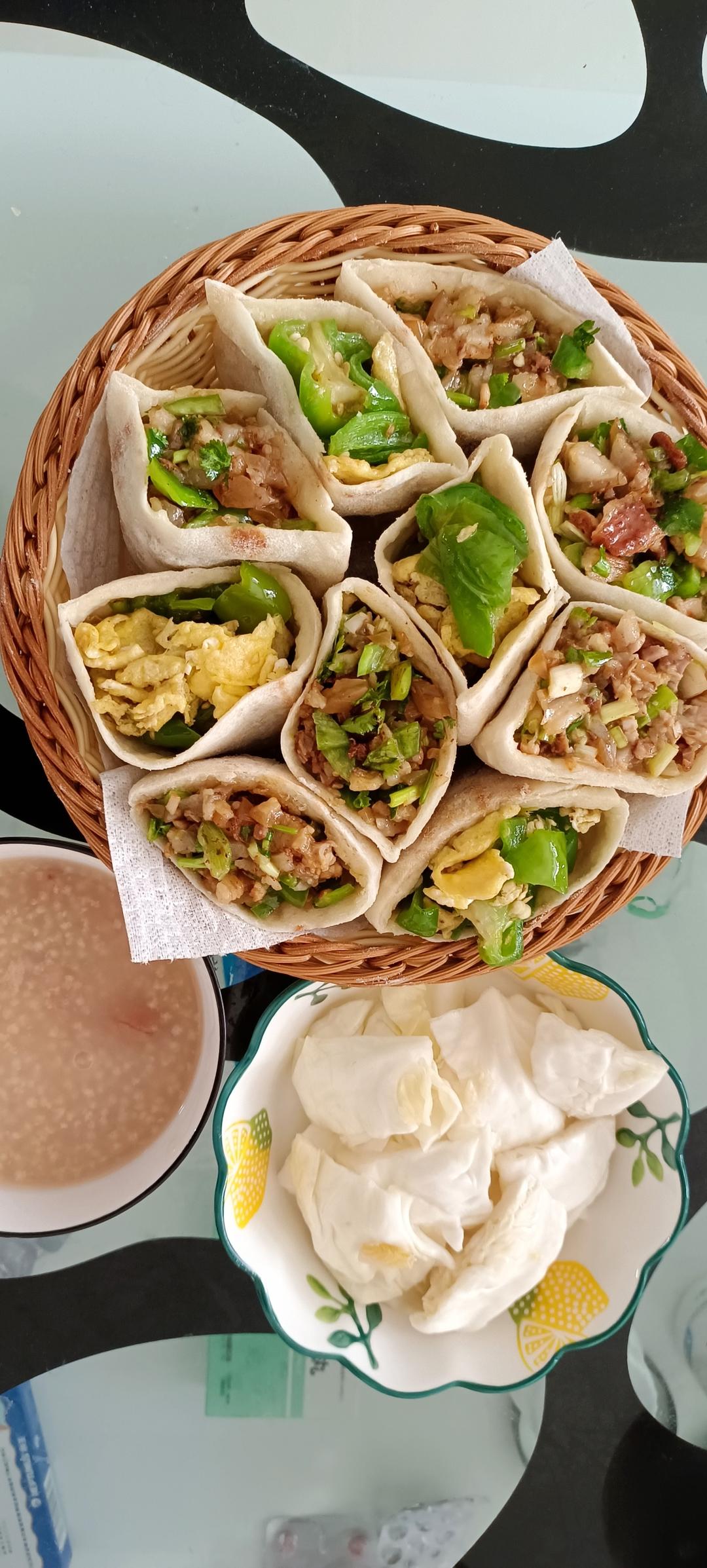 半烫面的口袋饼｜装啥都好吃