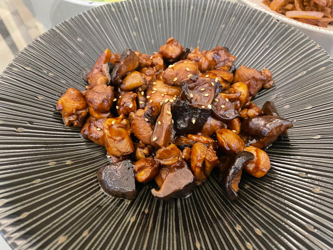 香菇滑鸡