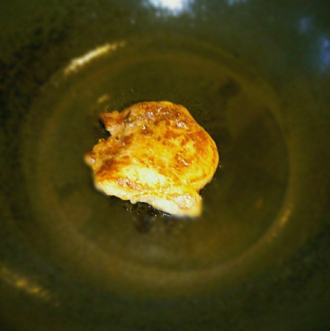 煎猪扒（超简单）和其他的猪扒在这食谱的最下面