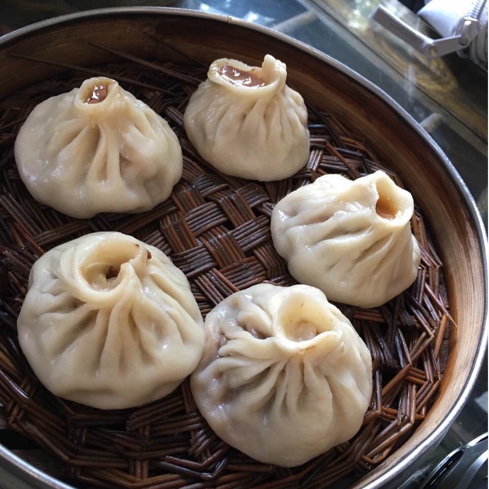 酸奶小姐001做的小笼汤包