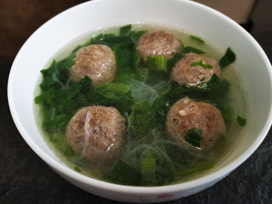 牛肉丸子粉丝汤