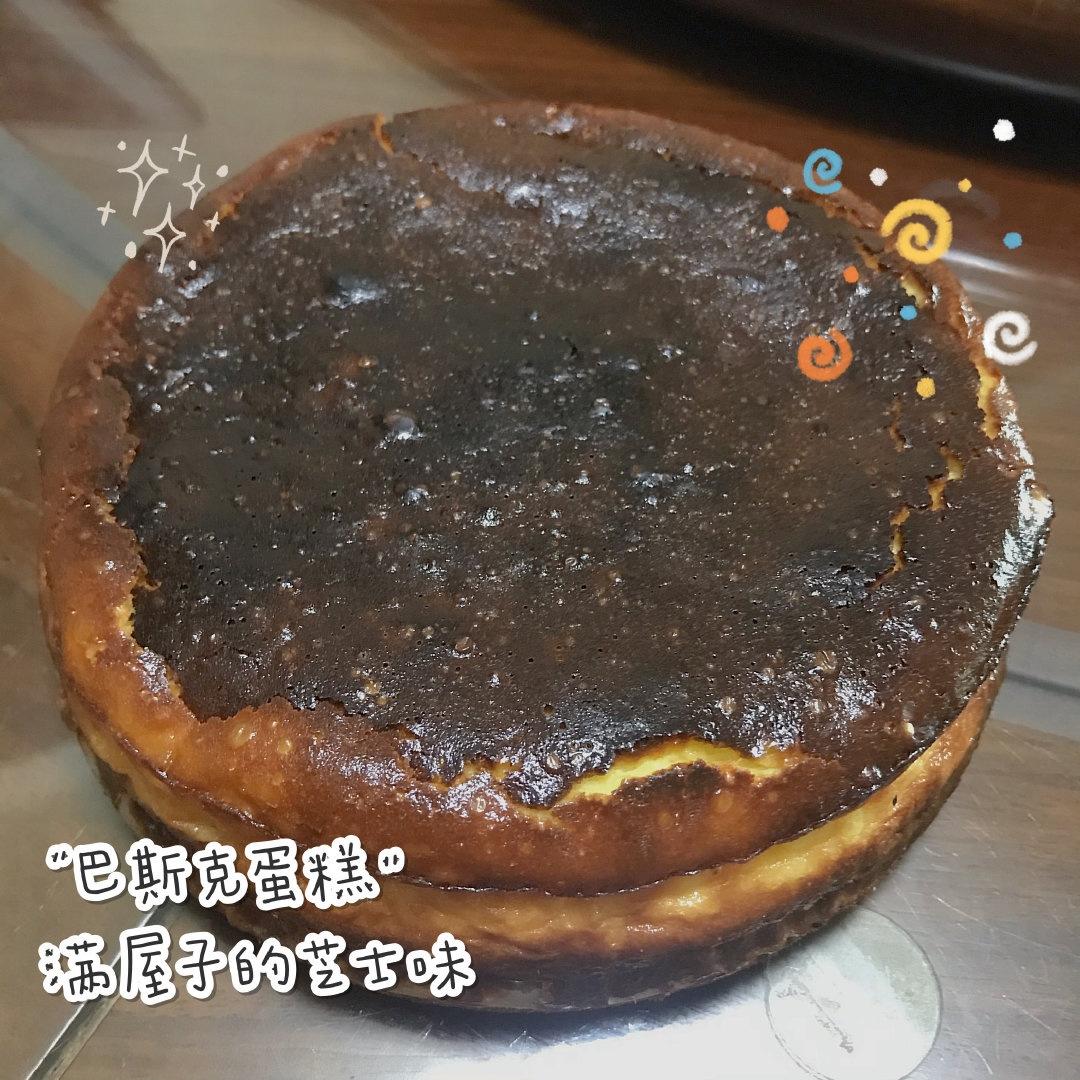 巴斯克式烤芝士蛋糕[超简单][搬运]