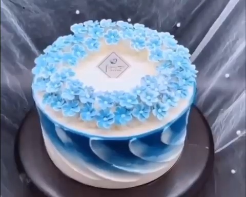 生日蛋糕抹面的做法