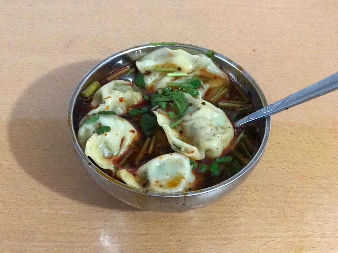酸汤水饺