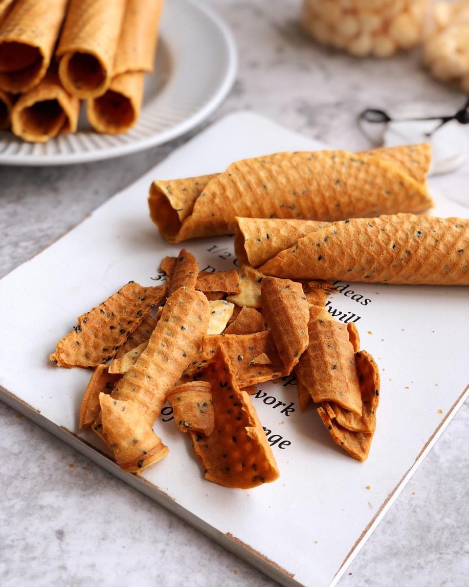 芝麻香薄薄脆片（电饼铛制法）