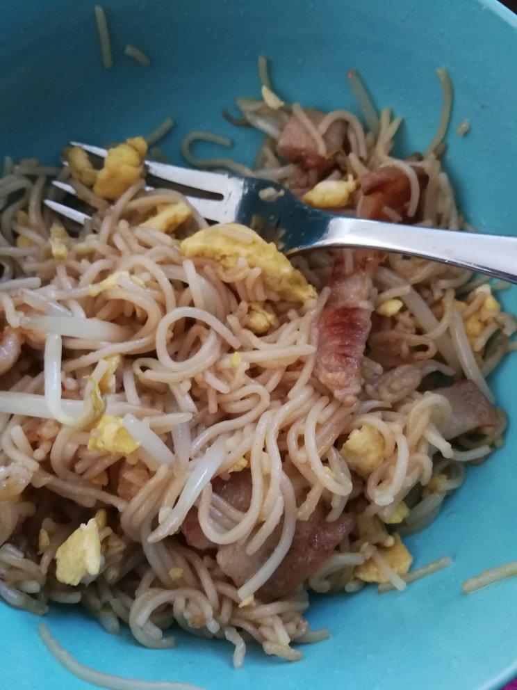 鸡蛋炒米粉，正确泡发干米粉，不碎、不坨、不粘锅、口感Q弹