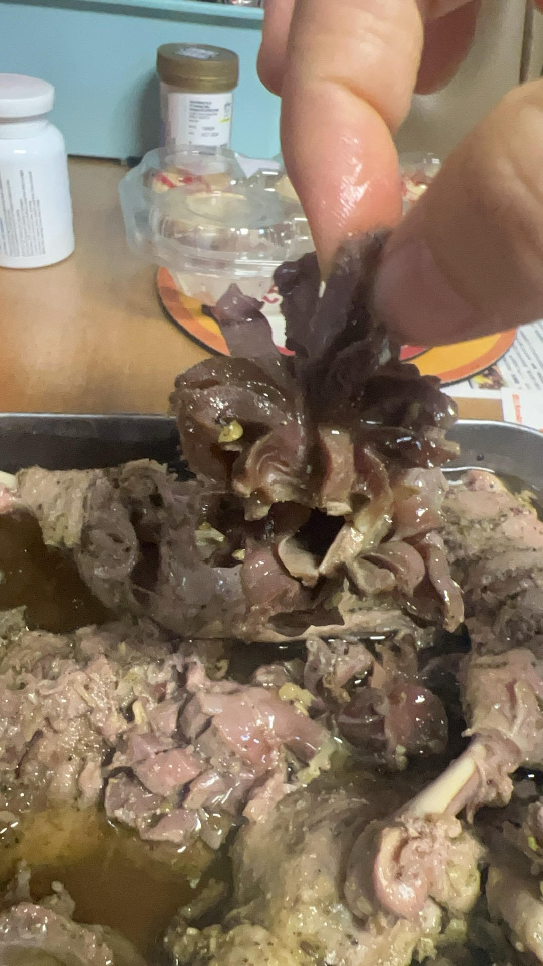 不加一滴水，椒香浓郁的椒麻鸭