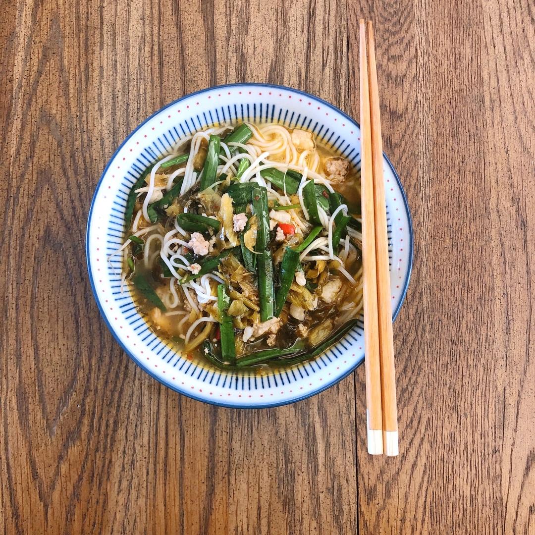 家庭版小锅米线(屏边老式做法)