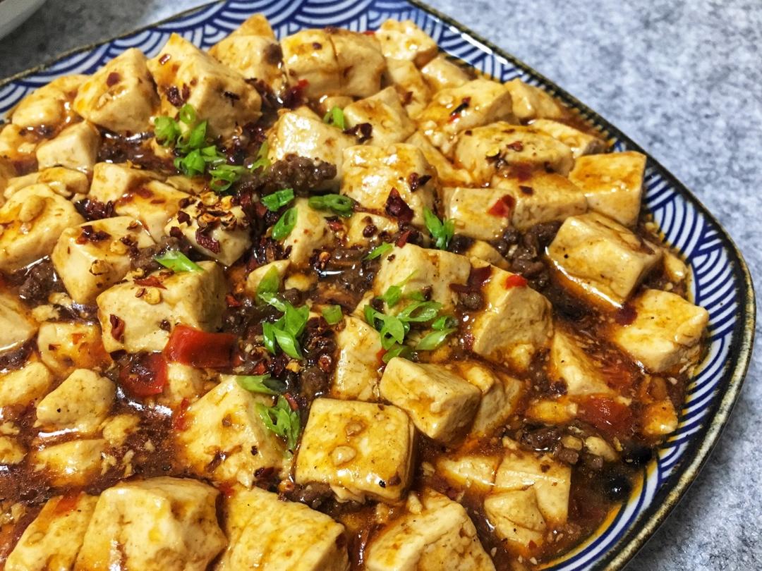 厨师长教你：“麻婆豆腐”的正宗做法，麻香味十足