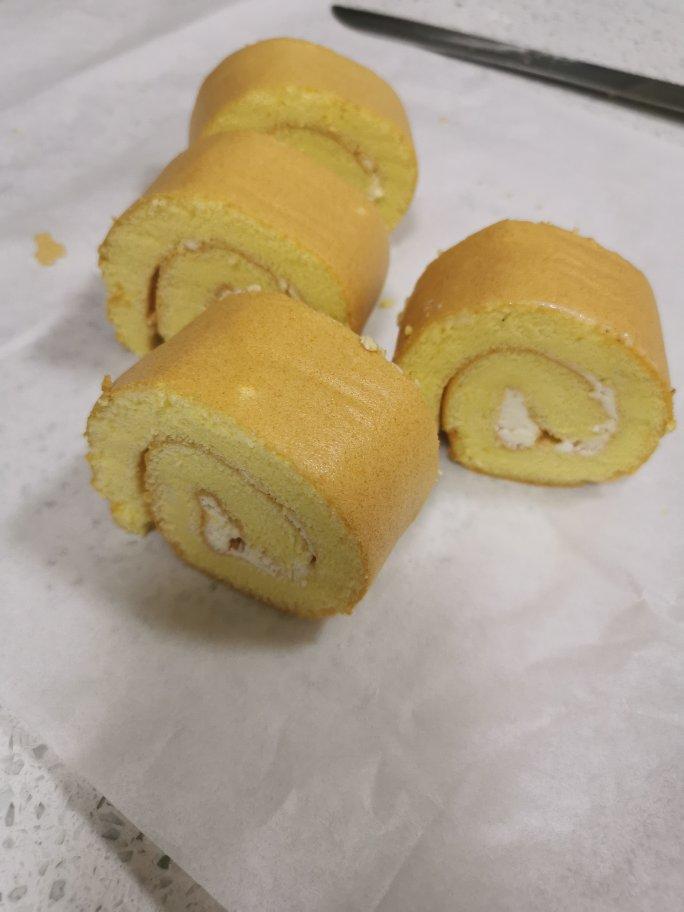 小四卷～风靡美食群的美味蛋糕卷