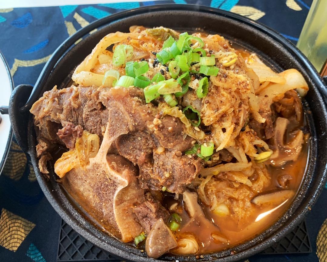 韩式土豆猪骨汤