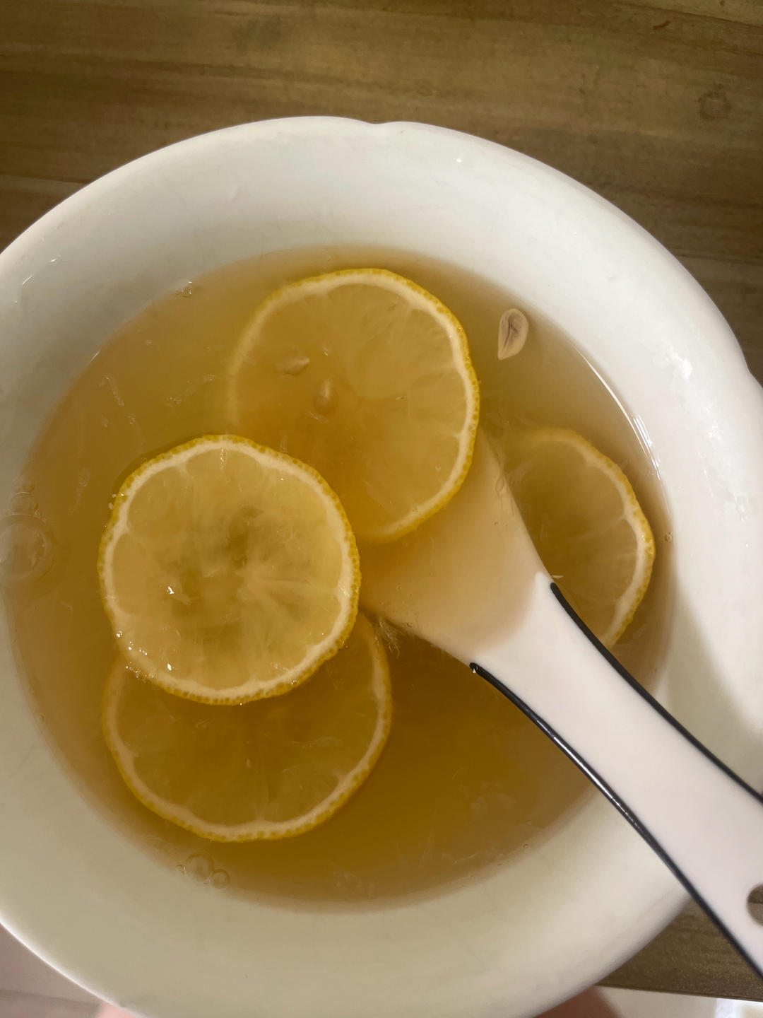 坚持喝了十年的★自制蜂蜜柠檬水 5mins
