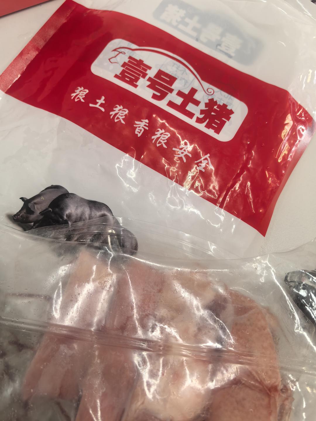 狂炫三大碗的卤肉饭
