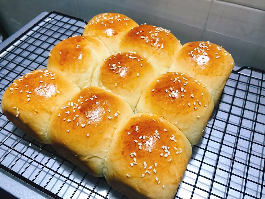 脆底蜂蜜小面包