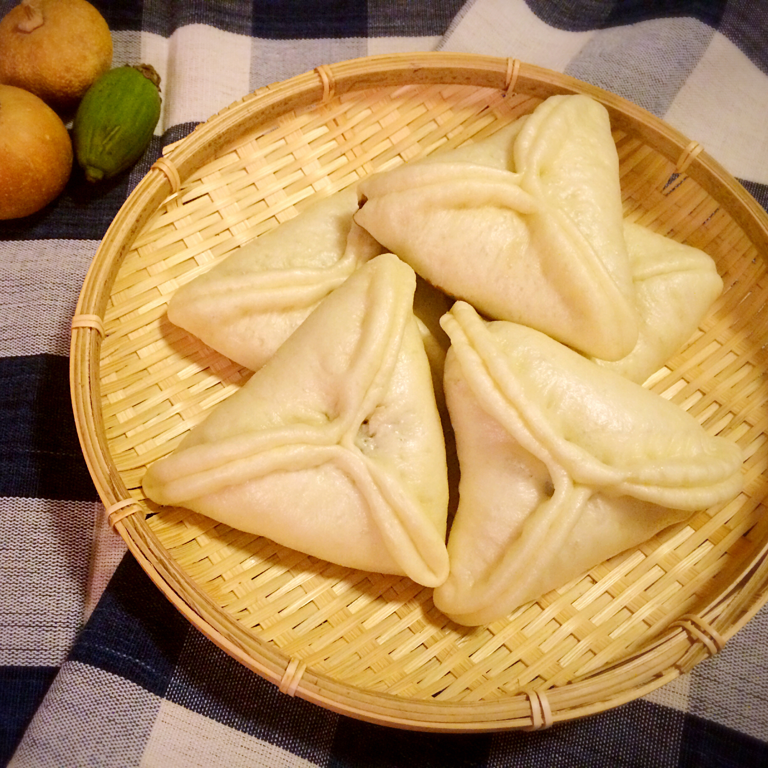 cinderella-141做的芝麻红糖三角包